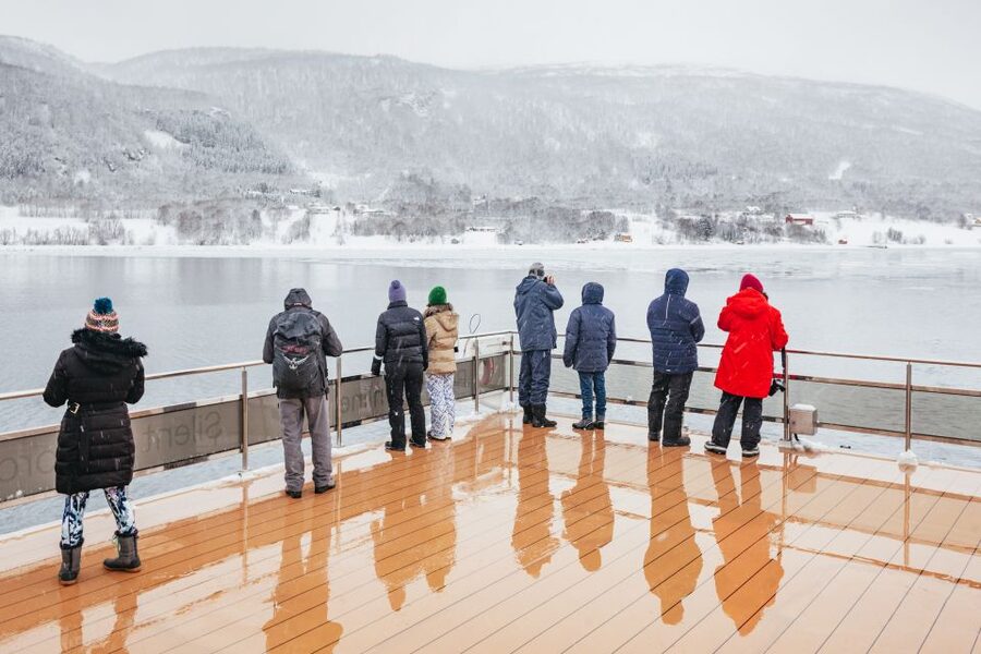 Tromsø: Arctic Fjord Cruise With Stop On Land At Fish Racks - Food, seating, and comfort onboard