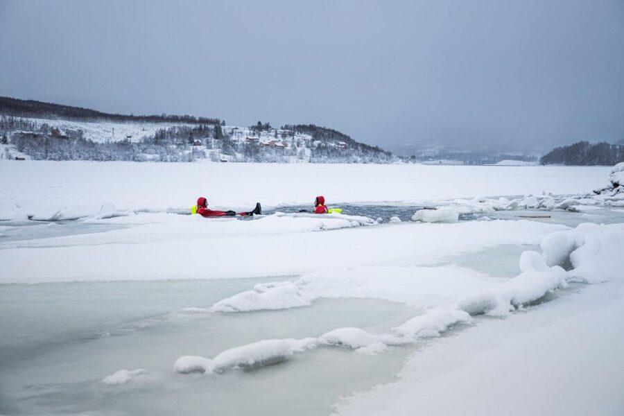 Tromsø: Arctic Floating with Snacks and Drinks - Who should book this experience?