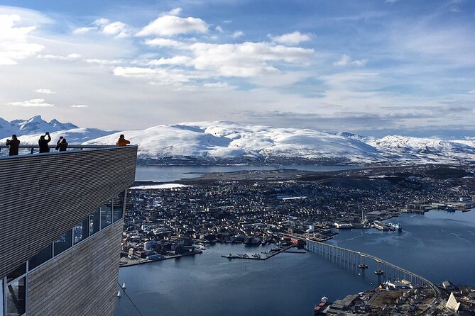 Tromso Cable Car Arctic Panorama Transfer - A simple route from Tromsø Cathedral to the cable car