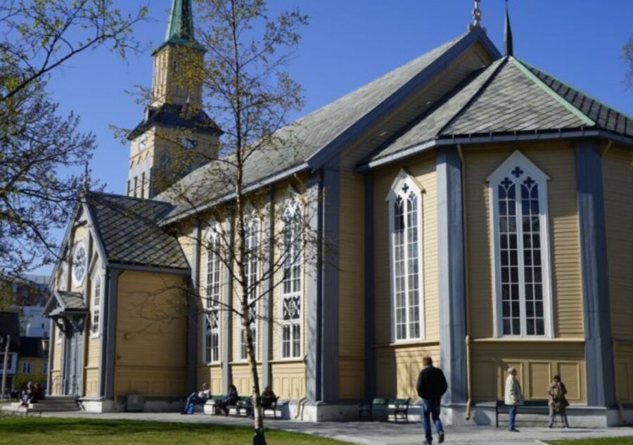 Tromso: City Highlights Guided Walking Tour - Storgata and Tromsø’s central landmarks