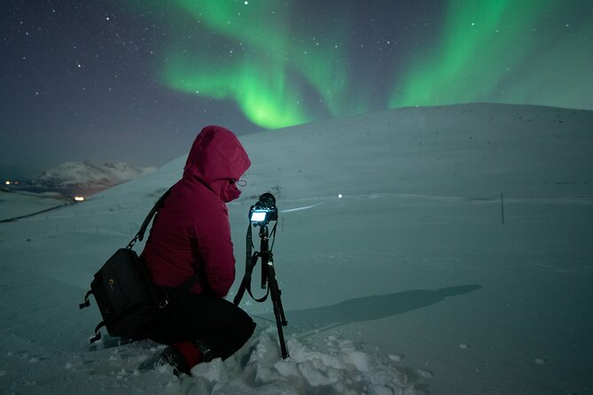 Tromsø: Express Aurora Hunt with Wandering Owl - Warm drinks, ponchos, and what you need to bring