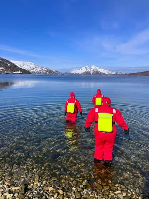 Tromsø: Fjord and Floating Safari, Arctic Floating - Meeting near the Polar Museum