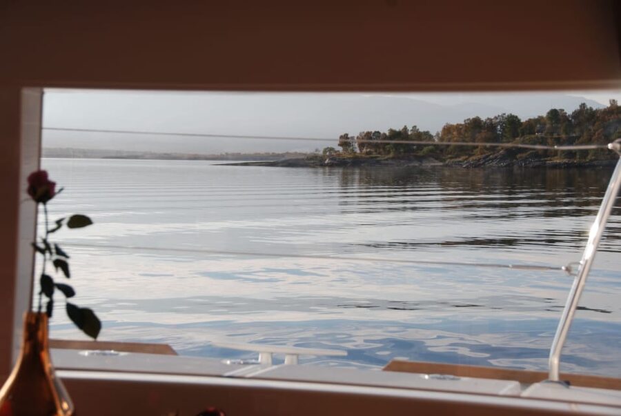 Tromsø: Fjord and Islands Luxury Catamaran Cruise - Getting comfortable on the Arctic Princess