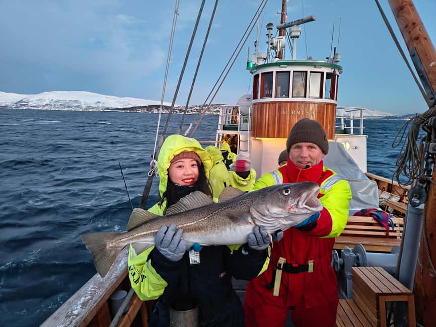 Tromsø: Fjord Fishing Cruise - Setting out from Stortorget on Hermes II