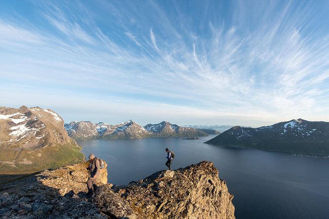 Tromsø: Midnight Sun Hike with Wandering Owl - Meeting at Scandic Ishavshotel and heading west