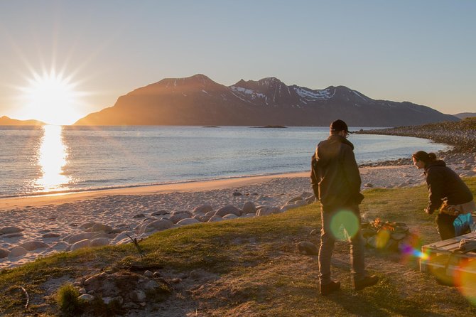 Tromsø: Midnight Sun with Campfire with Wandering Owl - Ersfjordbotn: A Short Fjord Lookout