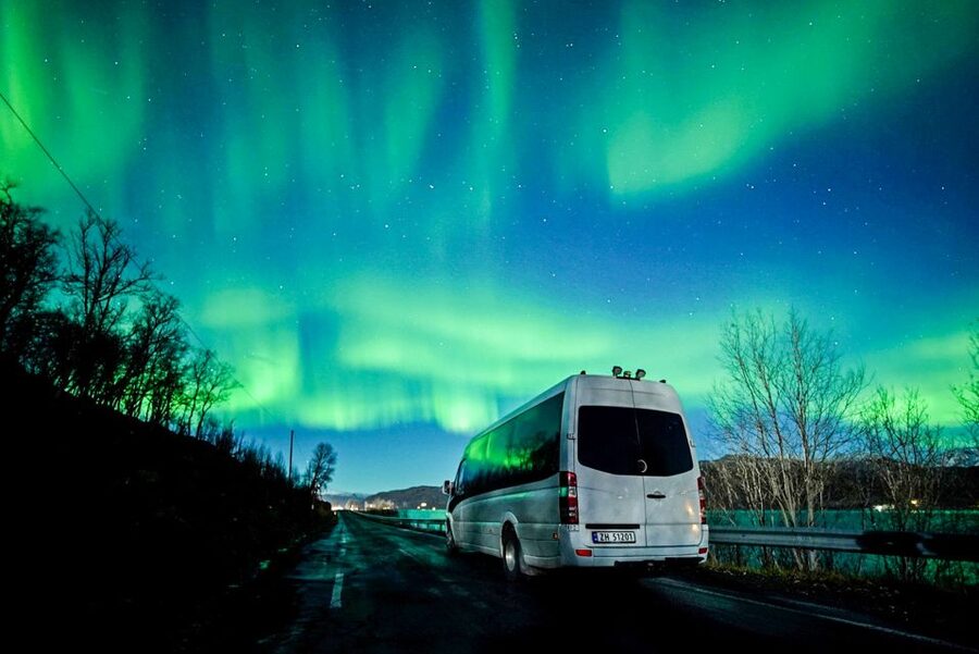 Tromsø: Northern Lights Chase Minibus Tour - What the seven-hour schedule really means