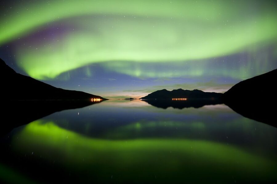 Tromsø: Northern Lights Cruise with 2nd Chance Guarantee - Weather, Timing, and Realistic Expectations