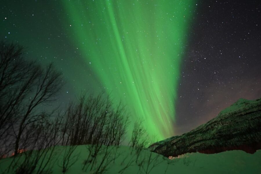 Tromsø: Northern Lights Minibus Small Private Tour Group - Stop 1: Leaving Fredrik Langes gate 2