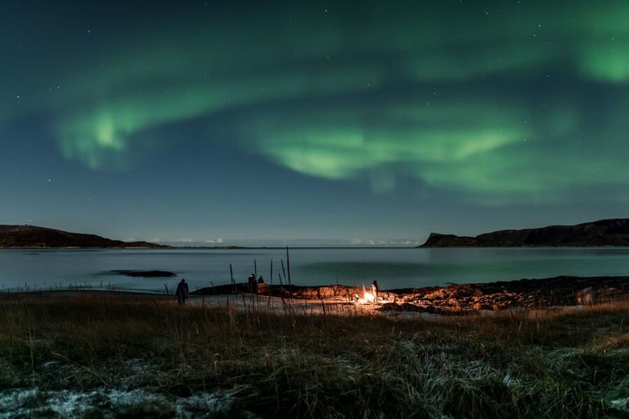 Tromsø: Northern Lights Photography Small-Group Tour - How the Northern Lights actually behave
