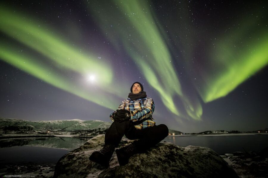 Tromso: Northern Lights Photography Tour by Bus (or miniBus) - Timing, seasons, and the Aurora gamble