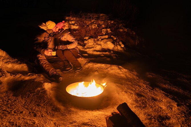 Tromsø Northern Lights with Campfire and Professional Photos - The warm-up that makes waiting easier