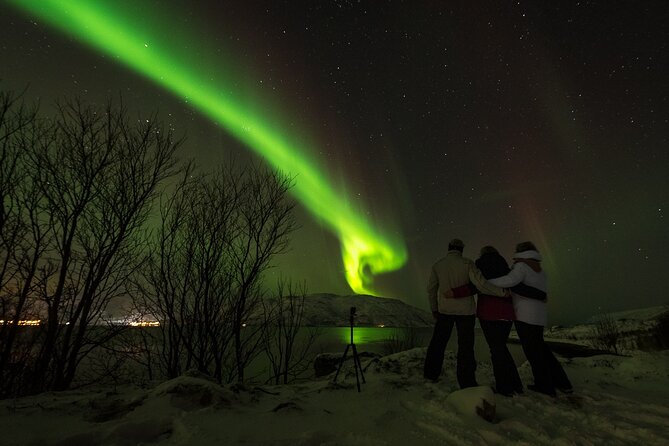 Tromsø Norway - Small Group Aurora Hunt Tour with a local guide - Photos, tripods, and useful equipment