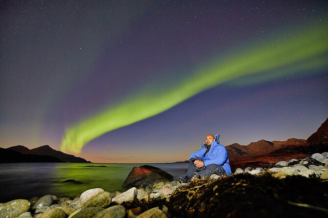 Tromso: Private Aurora Chase by Minivan - Photography help that can save your night