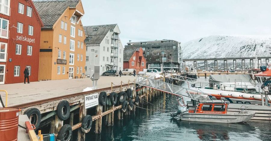 Tromsø: Private City Tour - Tromsø history and culture, explained at street level