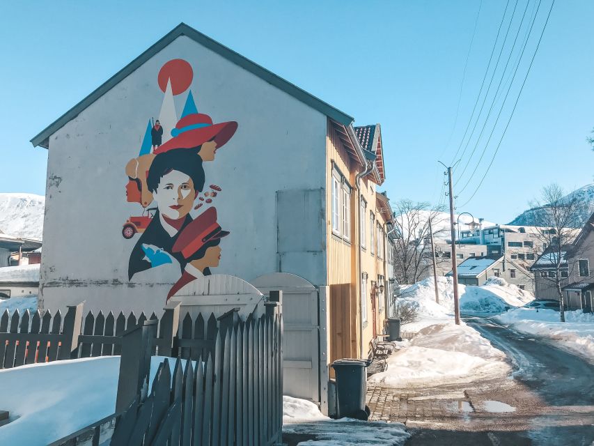 Tromsø: Private City Tour - Food, drinks, and nightlife advice