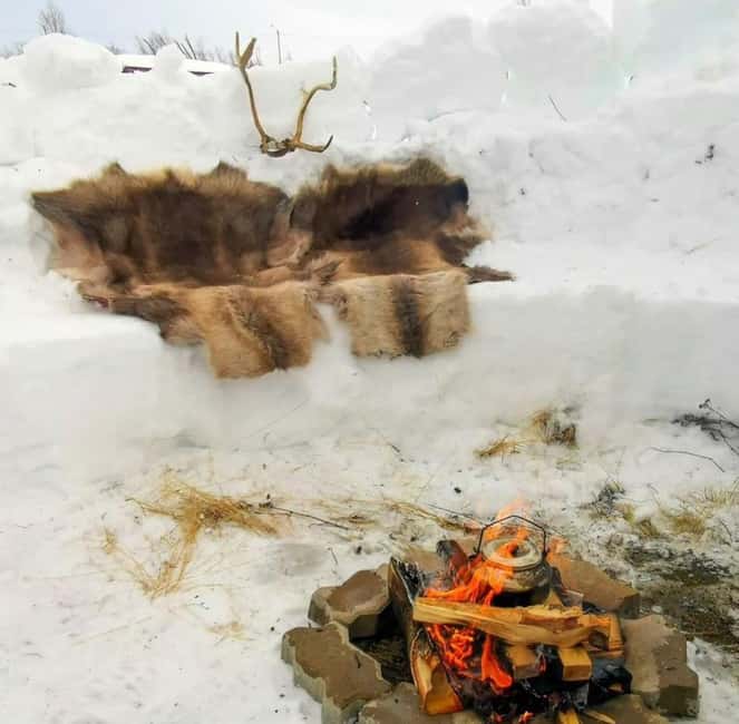 Tromsø: Snow Sledding, Mini Skiing, Lasso and Reindeer Hides - Toboggan mats and the uphill workout