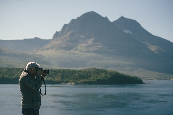 Tromsø & Sommarøy - Private coastal tour with a local - Coffee, snacks, a bonfire, and photos