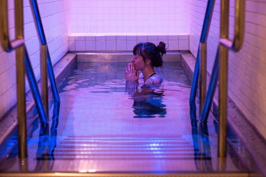 Tromsø: Spa/Pool with Bath, Sauna and Outdoor Heated Pool - The outdoor pool is the reason to make the trip