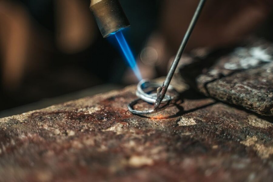 Tromsoe: Make your own silver ring in a goldsmith workshop - Key points to know before booking