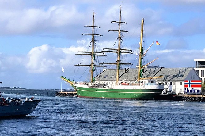 Viking Islands from Alesund: 5-Hour Private Group Tour - From Ålesund streets to the Atlantic coast