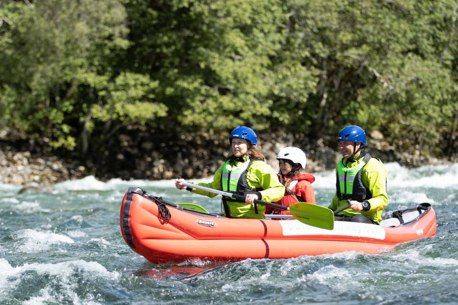 Voss: Raundal River Guided Canoe Tour - Launching where Marine Canyon ends