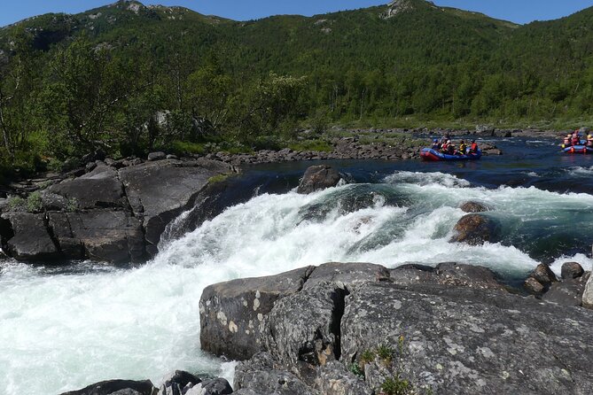 Wild Viking Rafting on Numedalslågen River - level 3 - The Numedalslågen is the real attraction